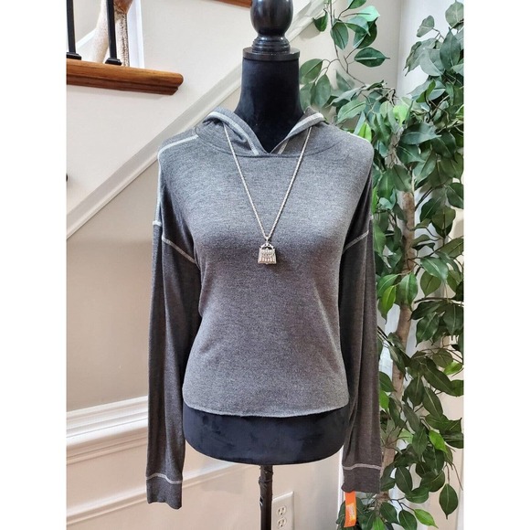 Colsie Women's Dark Gray Rayon Long Sleeve Hooded Pullover Knit Sweater Size S - Picture 1 of 10